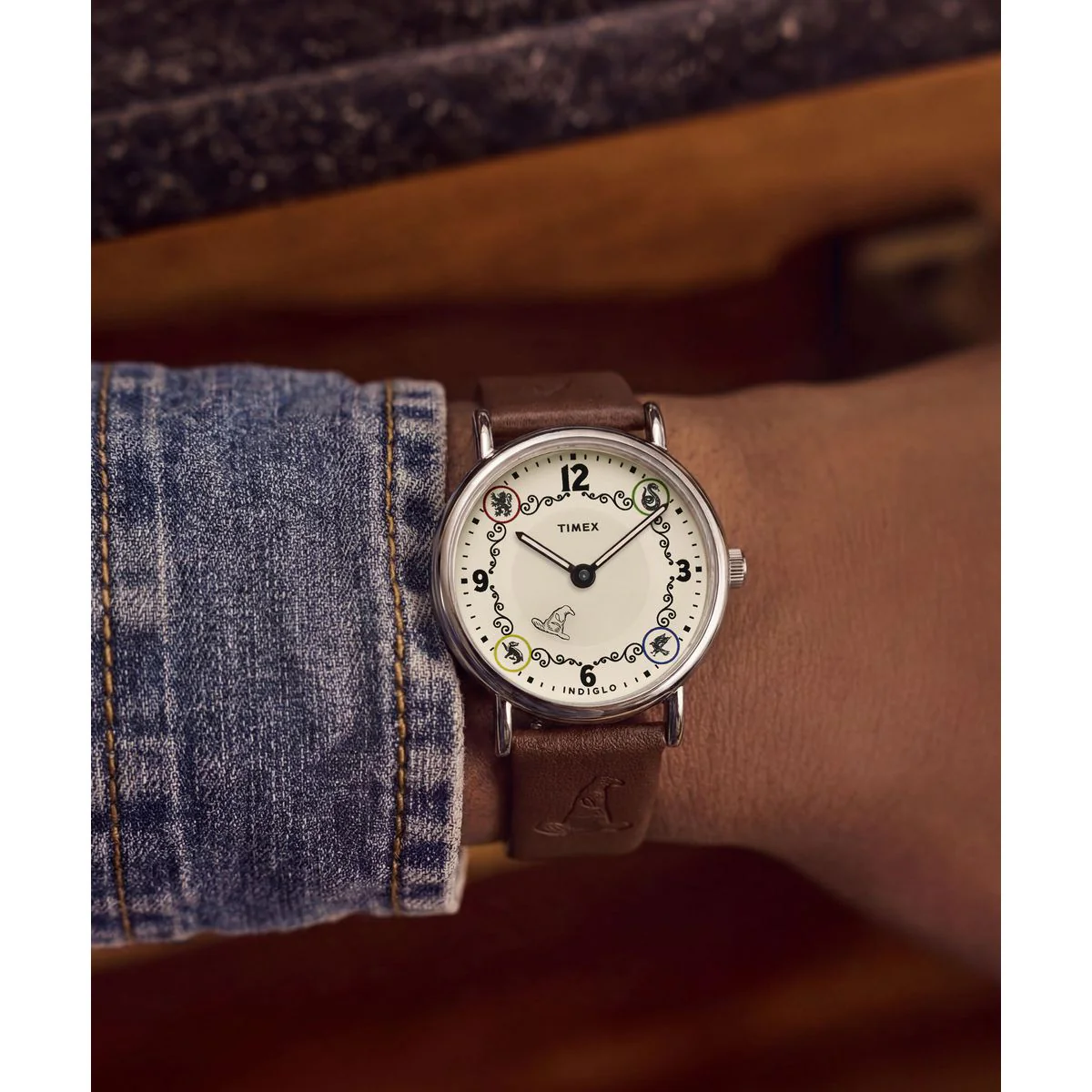Harry Potter x Timex Weekender Gryffindor House - Image 7