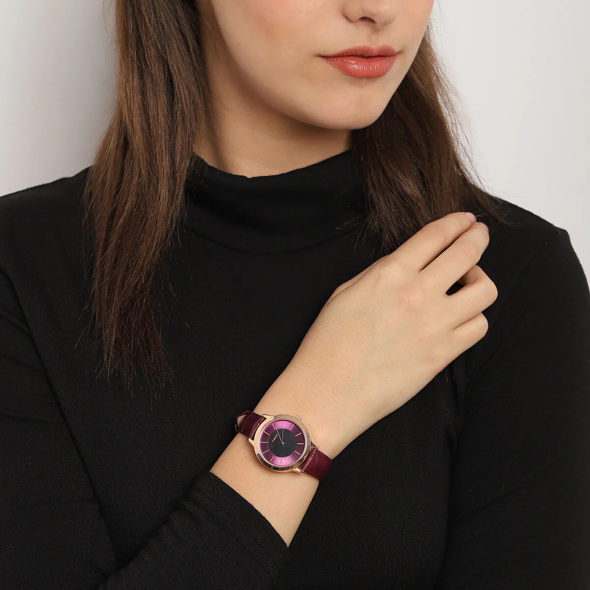 Timex Fashion Collection Premium Quality Women Analog Black Dial Coloured Quartz Watch, Round Dial with 32mm Case width - TWEL99SMU05 - Image 7