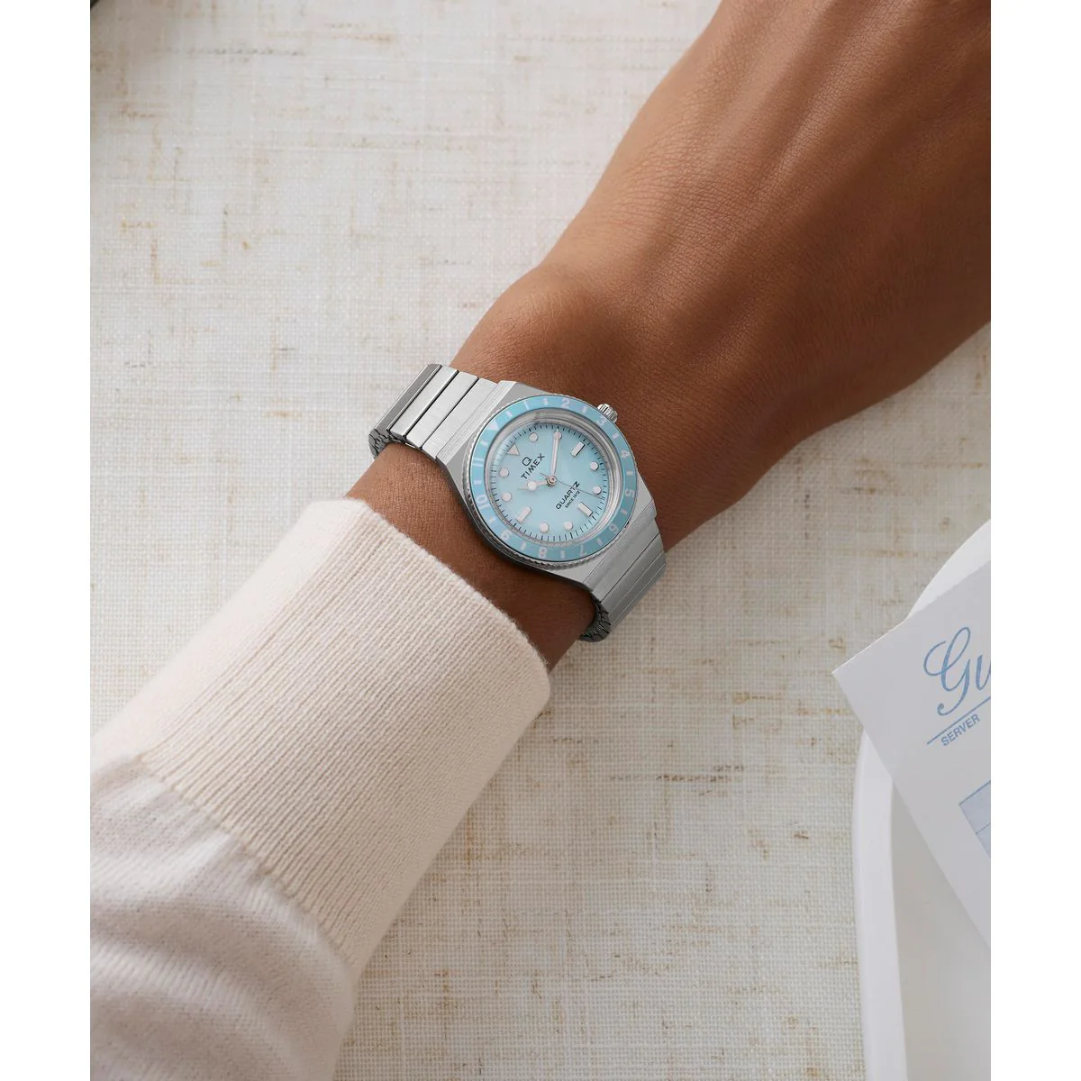 Timex Q Sport Round 30mm Blue Dial Analog Women Watch - TW2Y77300UJ - Image 7