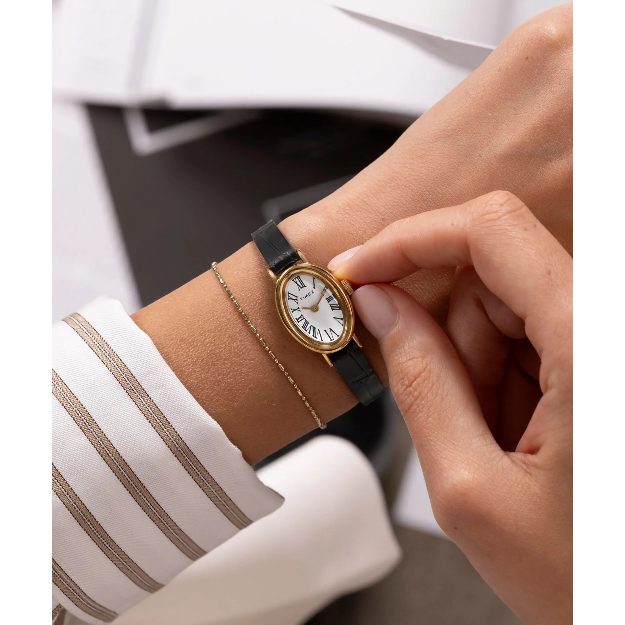 TIMEX Trend Women White Oval Dial Analog Watch - TW2W78300UJ - Image 6