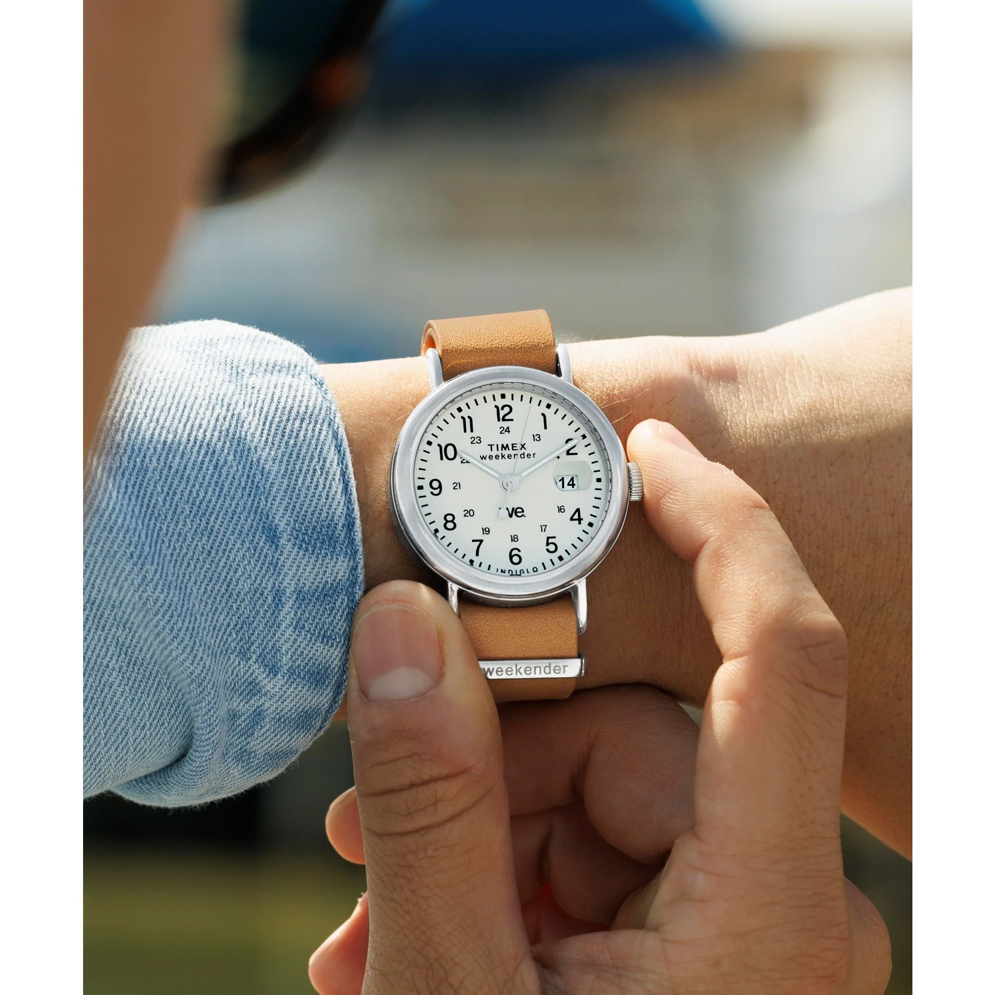 TIMEX Weekender Main Line White Round Dial Analog Unisex's Watch - TW2W86500UJ - Image 7